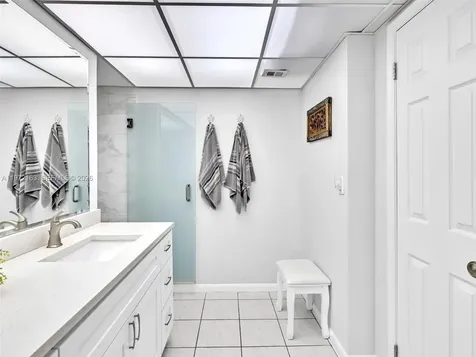 1500 S Ocean Drive Hollywood FL 33019
