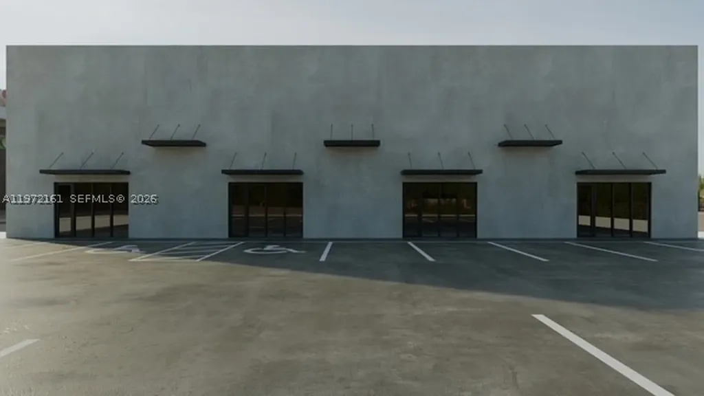 27332-34 S Dixie Highway Miami FL 33032
