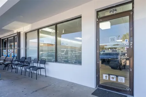 Taft Street Pembroke Pines FL 33024