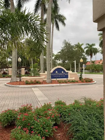 Miami FL 33196