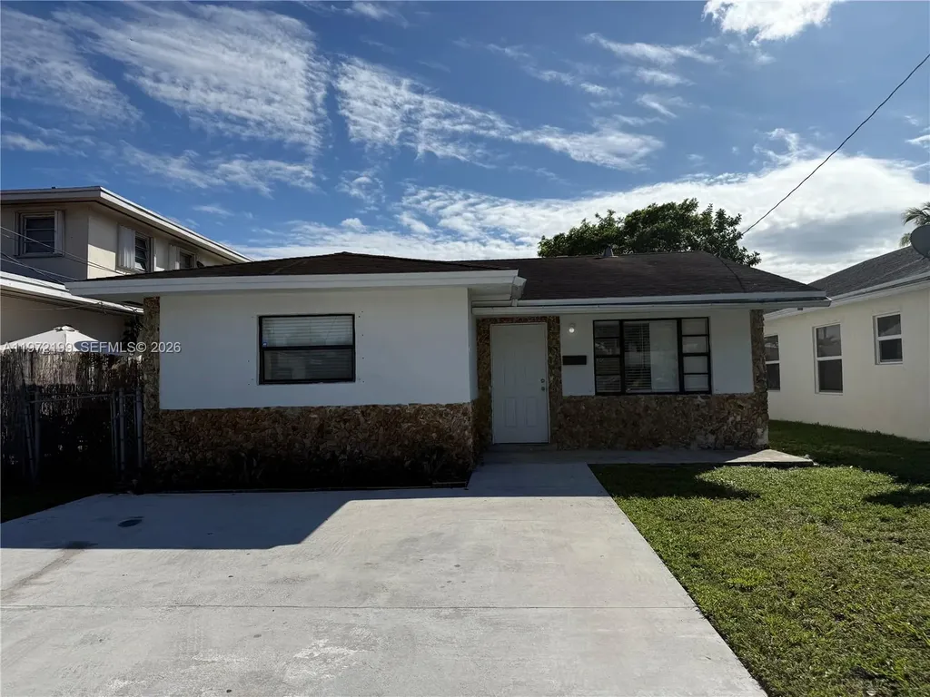 Hallandale Beach FL 33009