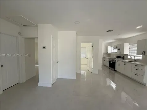 Hallandale Beach FL 33009