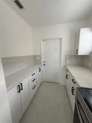Hallandale Beach FL 33009