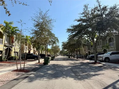 1385 SE 26th Avenue Homestead FL 33035