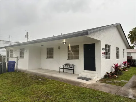 6138 Grant Street Hollywood FL 33024