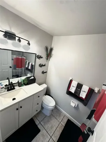 6138 Grant Street Hollywood FL 33024
