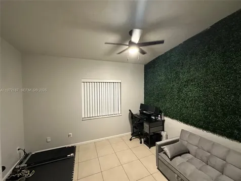 6138 Grant Street Hollywood FL 33024