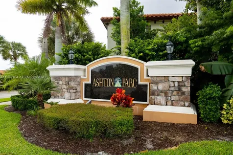 3993 S Allerdale Place Coconut Creek FL 33073