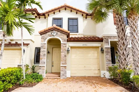3993 S Allerdale Place Coconut Creek FL 33073