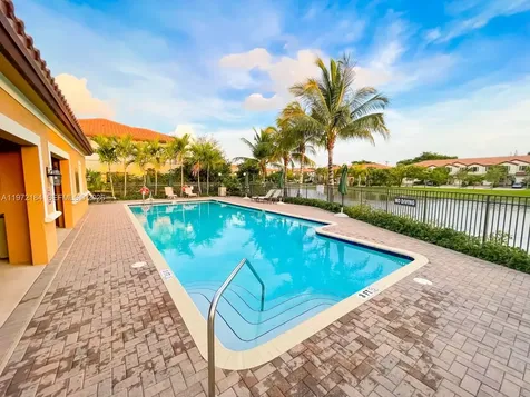 3993 S Allerdale Place Coconut Creek FL 33073