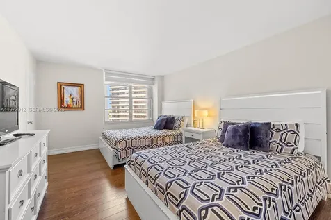 5161 Collins Avenue Miami Beach FL 33140