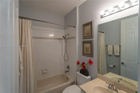 6918 SE Sleepy Hollow Lane Stuart FL 34997