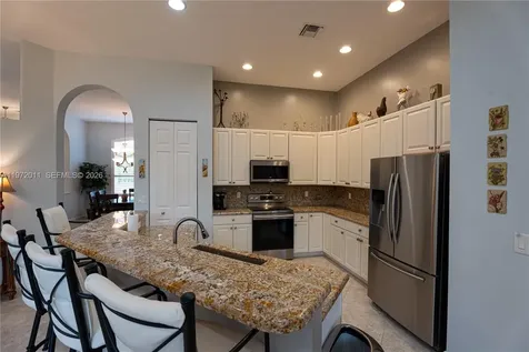 6918 SE Sleepy Hollow Lane Stuart FL 34997