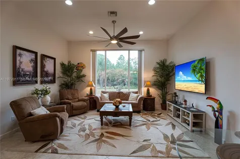 6918 SE Sleepy Hollow Lane Stuart FL 34997
