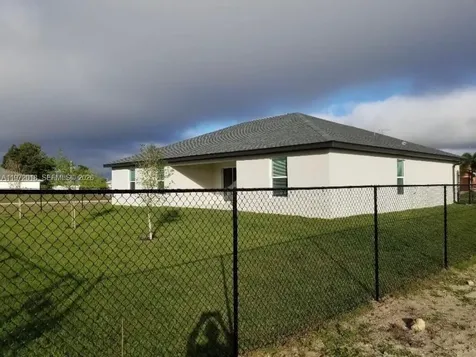 414 NW 23rd Terrace Cape Coral FL 33993