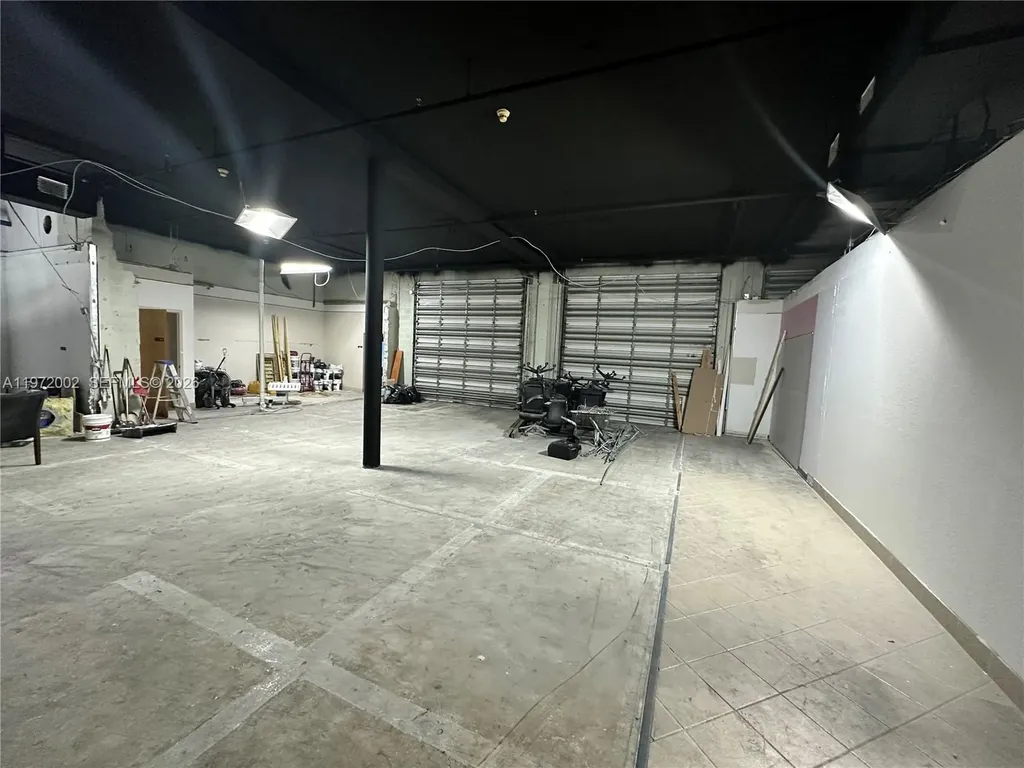 2950 N 28th Terrace Hollywood FL 33020