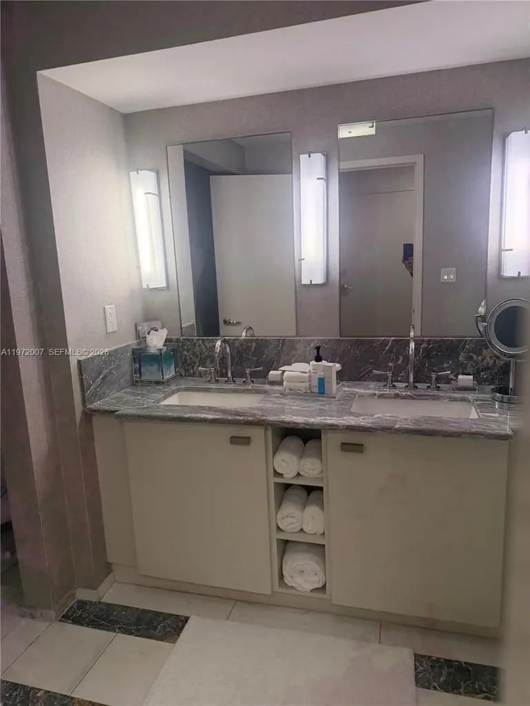 551 N Fort Lauderdale Beach Boulevard Fort Lauderdale FL 33304