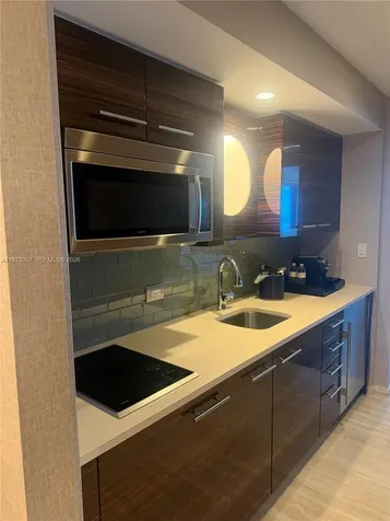 551 N Fort Lauderdale Beach Boulevard Fort Lauderdale FL 33304