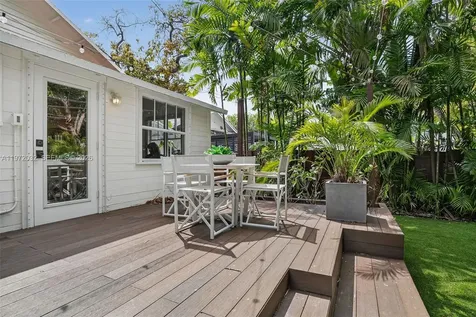 85 NE 46th Street Miami FL 33137