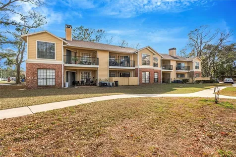 8613 Mallard Reserve Drive Tampa FL 33614