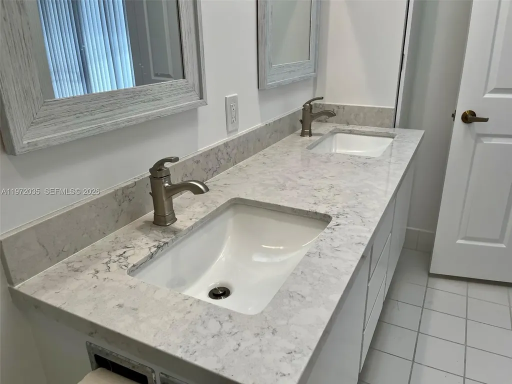 1601 Silverleaf Oak Court Palm Beach Gardens FL 33410
