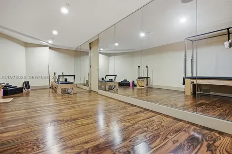 50 Biscayne Boulevard Miami FL 33132