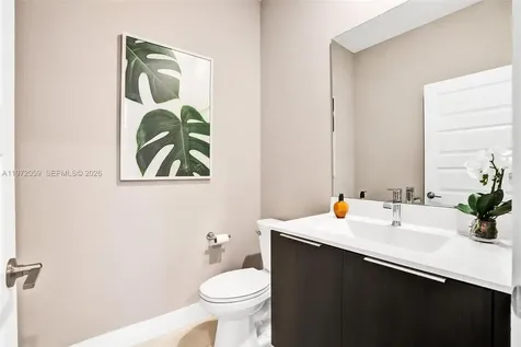 4771 NW 84th Avenue Doral FL 33166