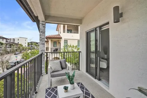 4771 NW 84th Avenue Doral FL 33166