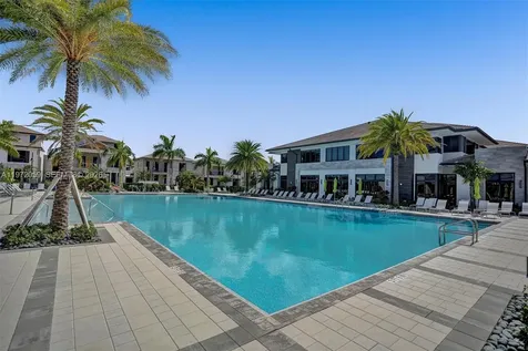 4771 NW 84th Avenue Doral FL 33166