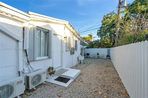 1064 NW 103rd Street Miami FL 33150
