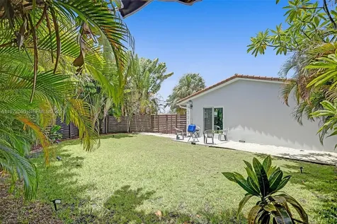 3320 NE 13th Avenue Oakland Park FL 33334