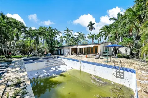 1025 NE 84th Street Miami FL 33138