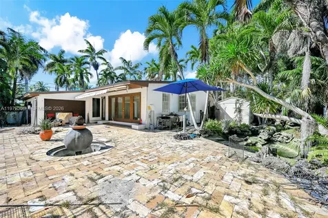 1025 NE 84th Street Miami FL 33138