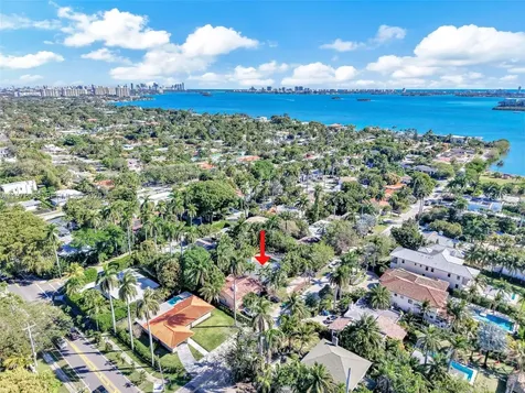 1025 NE 84th Street Miami FL 33138