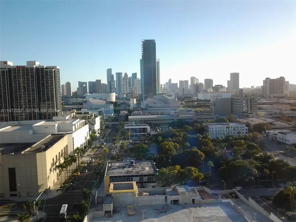 275 NE 18th Street Miami FL 33132
