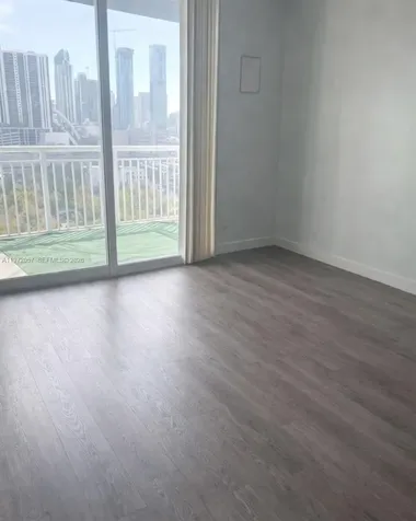 275 NE 18th Street Miami FL 33132