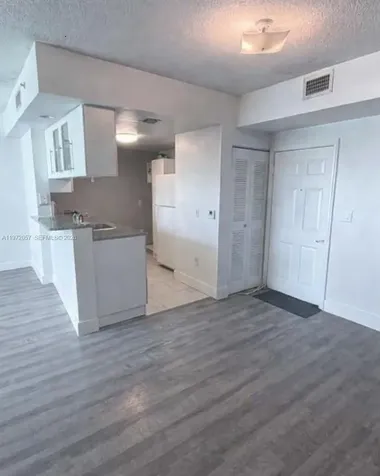 275 NE 18th Street Miami FL 33132