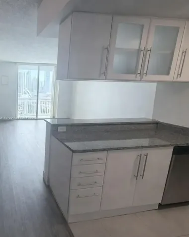 275 NE 18th Street Miami FL 33132