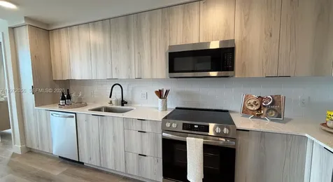 1556 NW 110th Avenue Miami FL 33024