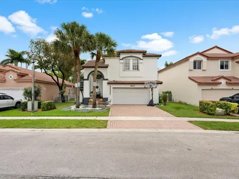 1607 SW 157th Avenue Pembroke Pines FL 33027