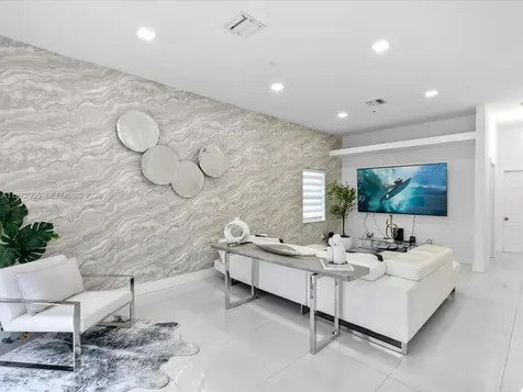 1607 SW 157th Avenue Pembroke Pines FL 33027