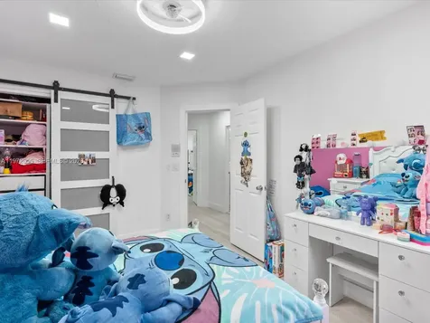 1607 SW 157th Avenue Pembroke Pines FL 33027
