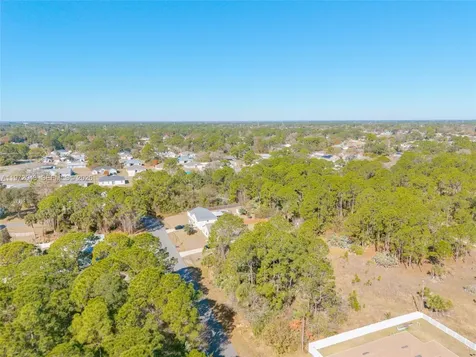 825 Doverbrook Road NW Palm Bay FL 32907