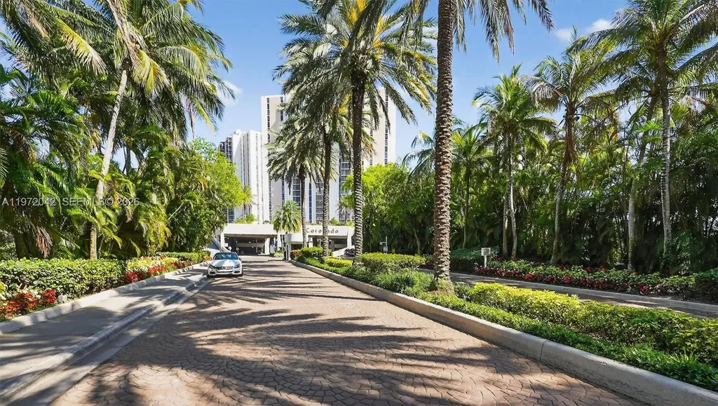 20335 W Country Club Drive Aventura FL 33180