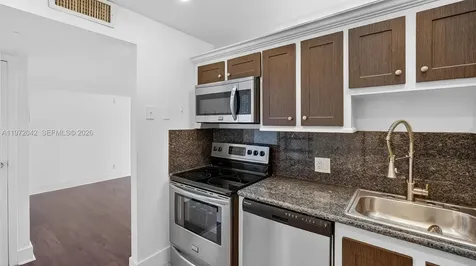 20335 W Country Club Drive Aventura FL 33180