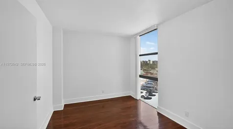 20335 W Country Club Drive Aventura FL 33180