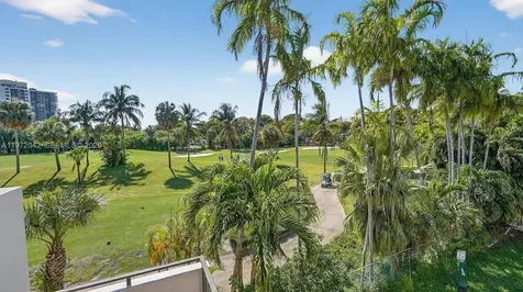 20335 W Country Club Drive Aventura FL 33180