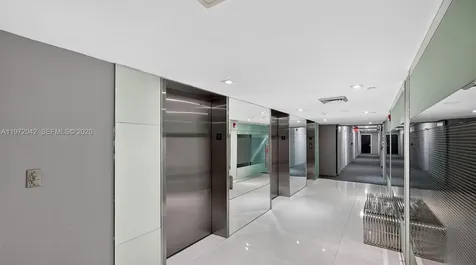 20335 W Country Club Drive Aventura FL 33180