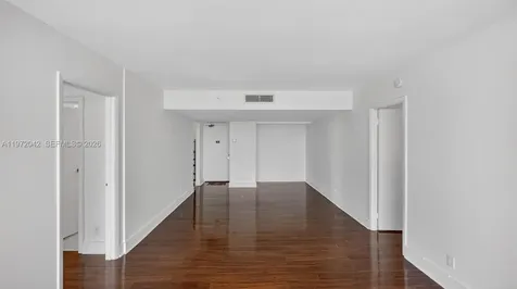 20335 W Country Club Drive Aventura FL 33180
