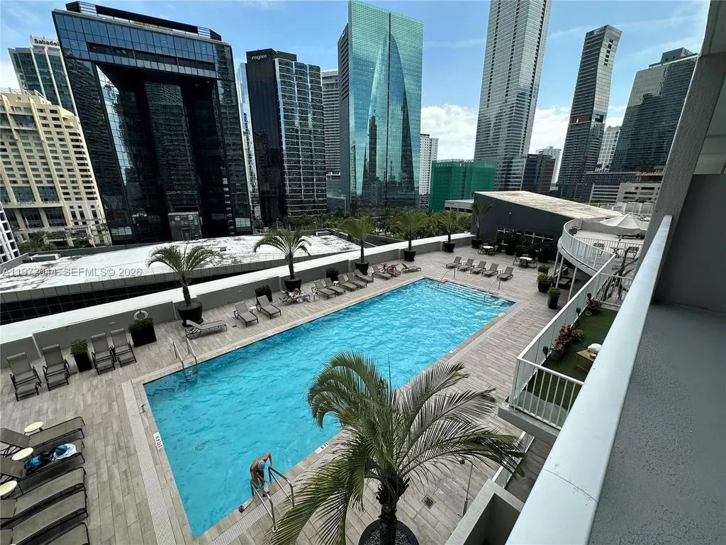 1250 S Miami Avenue Miami FL 33130